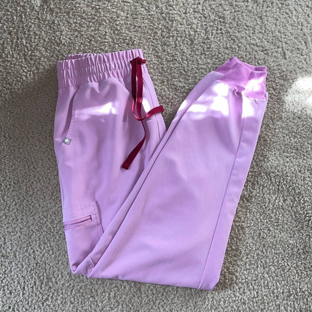 Figs scrub pants- Zamora joggers. Color: dusk. Size: medium, tall.